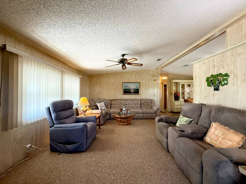 10 Moss Ct a Palmetto, FL Mobile or Manufactured Home for Sale